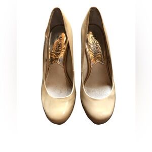 Michael Kors Nude Heels/pumps/platform. Size 6